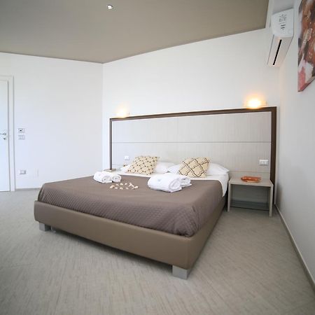 B&B Edonic Porto Cesareo Dış mekan fotoğraf